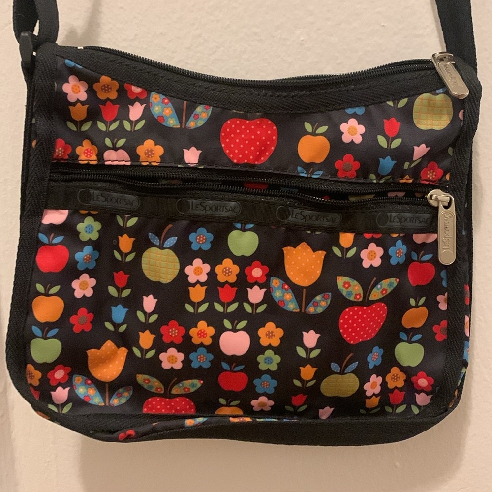 LeSportsac - Crossbody and makeup bag